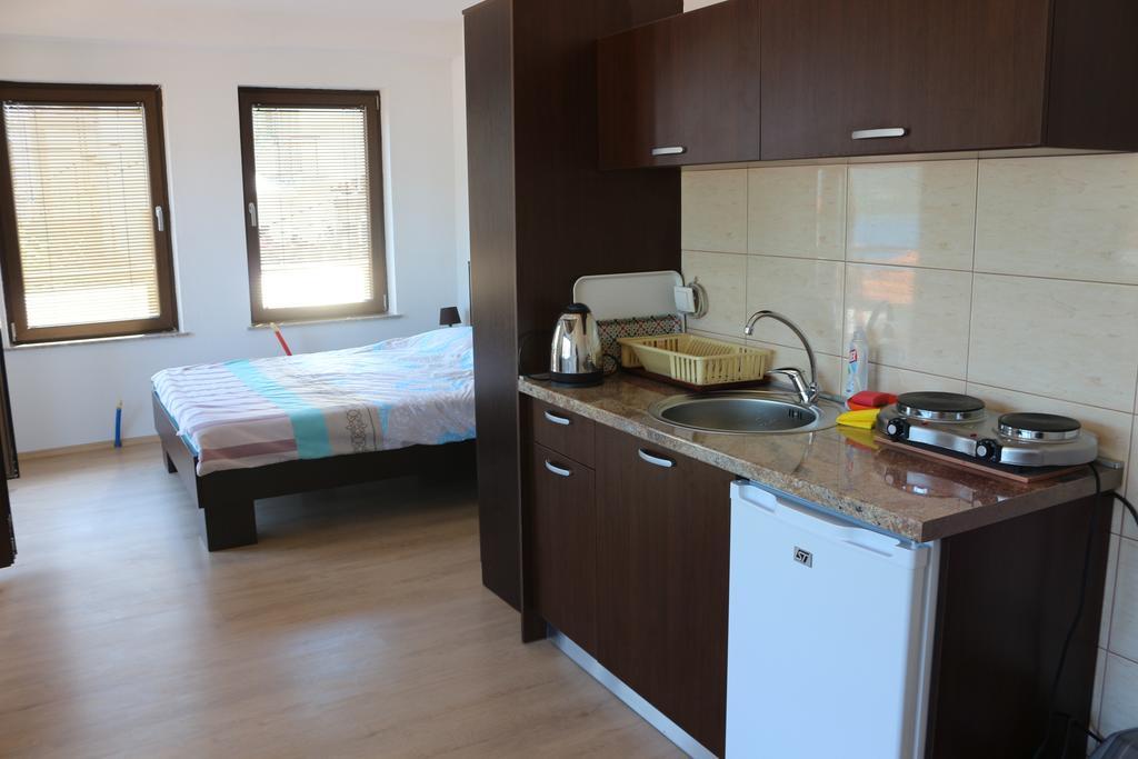 Grigor Prlichev Apartments Ohrid Buitenkant foto